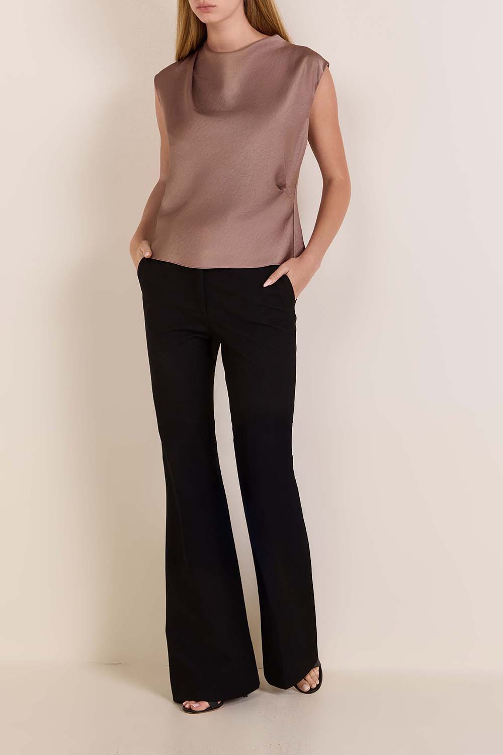 גופיית סאטן